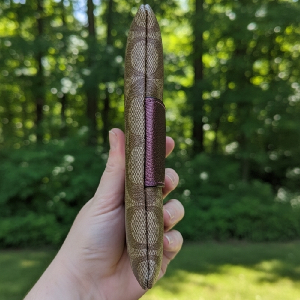 Coach Corner Zip Wristlet Metallic Wine (NWT) - Picture 5 of 8